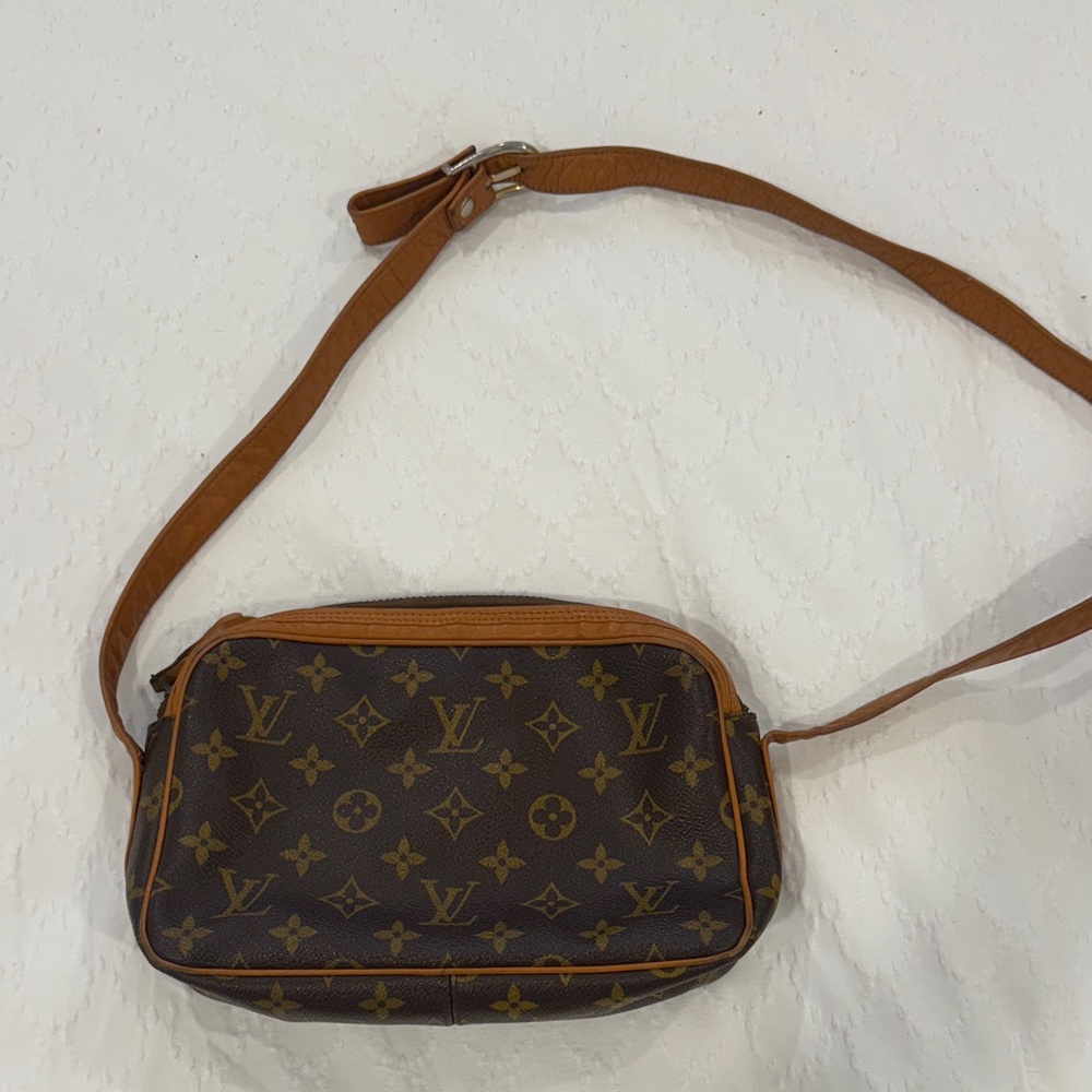 Vintage Louis Vuitton Shoulder/CrossBody Bag